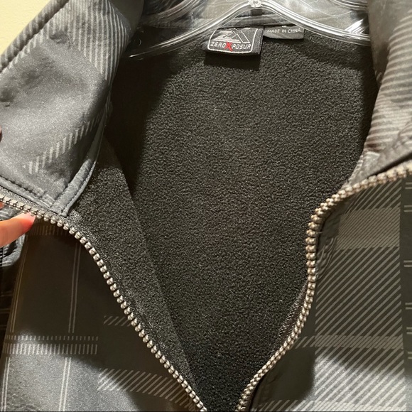 ZeroXposur Plaid Checkered Fleece Lined jacket Black Grey Men’s Size Small - Picture 6 of 7